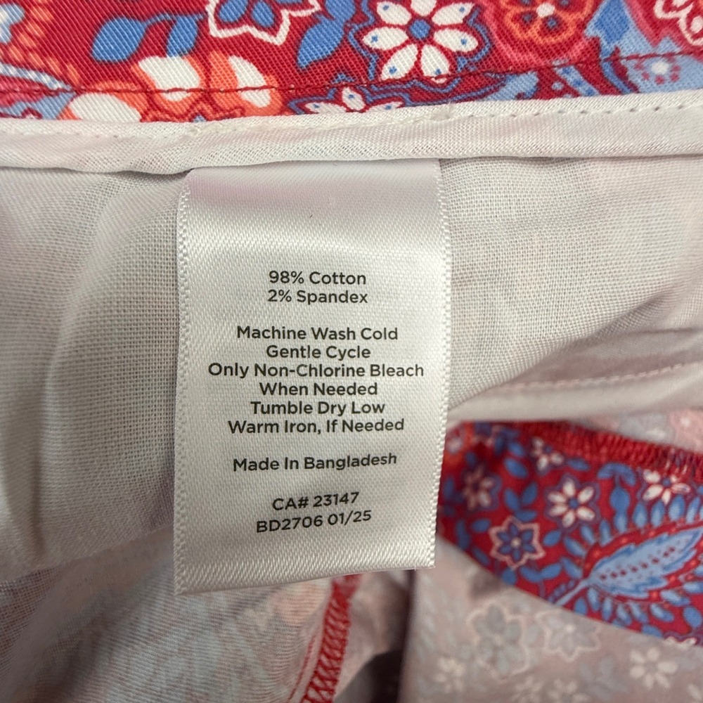 Talbots Shorts Women 16 Red Paisley Floral Weekend Twill Cotton Stretch 7 Inch - Picture 7 of 12